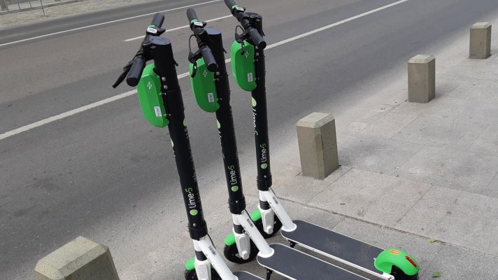 Regulamentul TROTINETELOR: Constănțenii CER o VITEZĂ mai REDUSĂ!