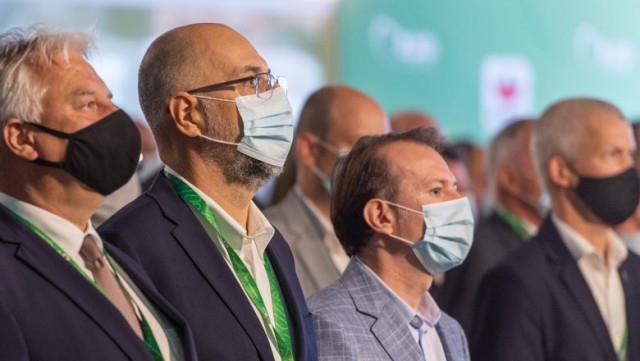 Cîțu, la congresul UDMR: Dragă Hunor, vom sta la guvernare 4 ani
