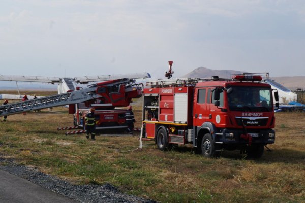 Exerciţiu pentru antrenare în situația producerii unui accident aviatic, la Aeroportul „Delta Dunării” Tulcea