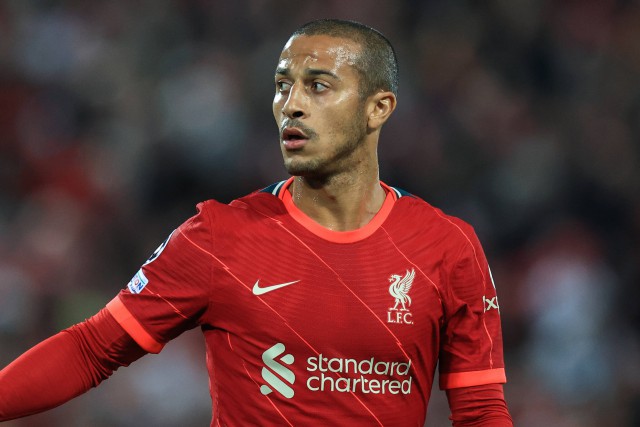 Fotbal: Thiago Alcantara va rata două meciuri ale lui Liverpool din cauza unei accidentări