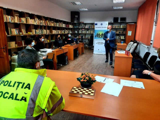 DGASPC: Caravană de informare și implicare a autorităților în procesul de dezinstituționalizare