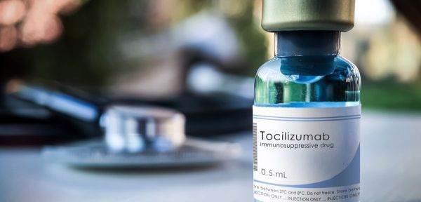 Achiziţia a 10.600 de flacoane de Tocilizumab pentru tratarea formelor grave de COVID-19, finalizată