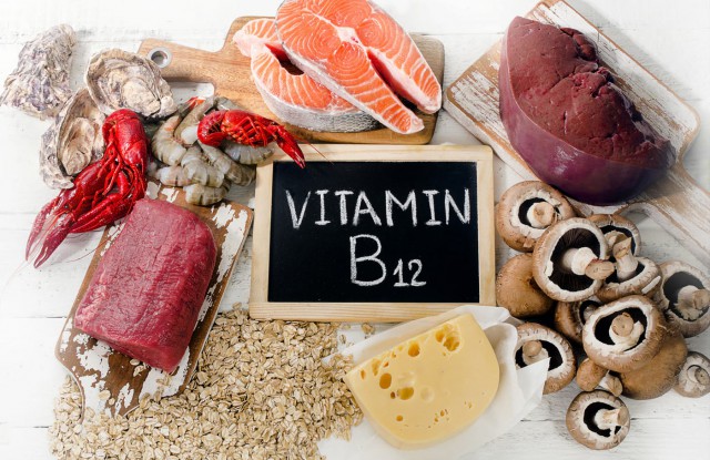 Ai deficit de vitamina B12? Consumă aceste alimente!