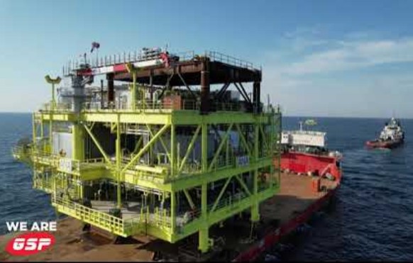 Instalarea platformei de producţie gaze naturale Ana, din Marea Neagră, a fost finalizată