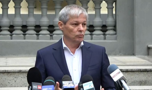 Dacian Cioloș spune că USR PLUS va vota moțiunea PSD