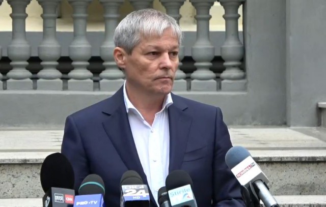 Dacian Cioloș, primele declarații după ce a câștigat primul tur al alegerilor din USR PLUS