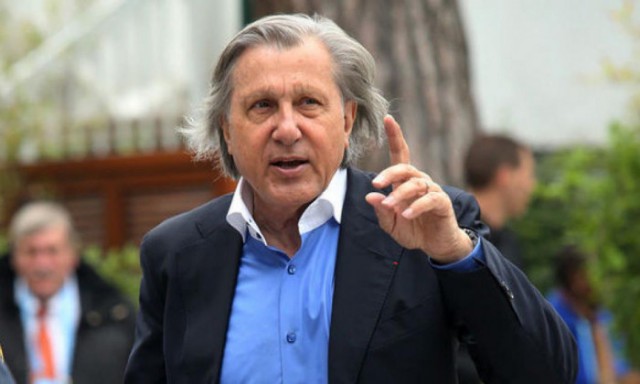 Ilie Năstase vinde apartamentul din Mamaia
