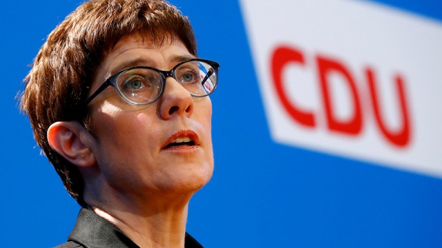 Ministrul german al apărării are în vedere misiuni militare mai rapide şi independente sub umbrela UE