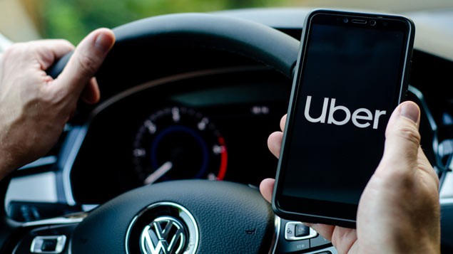 Uber introduce un plan de pensii pentru şoferii din Marea Britanie
