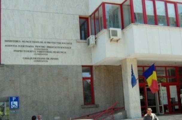 CASA de PENSII te trimite în VACANŢĂ la TRATAMENTE