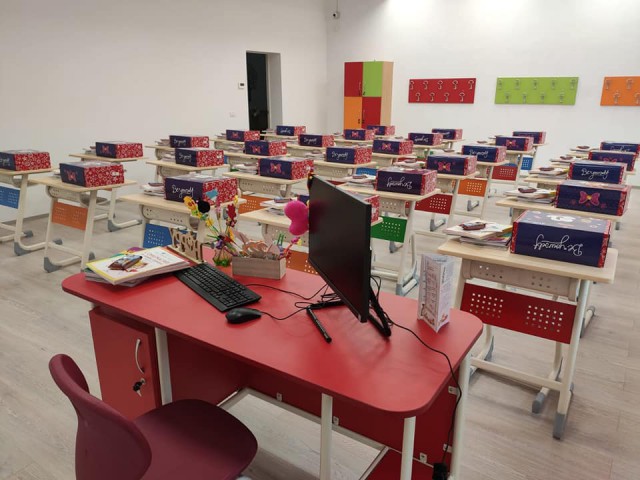 Început de an școlar cu zâmbet, la Mihail Kogălniceanu. S-a inaugurat noul corp al Școlii Primare