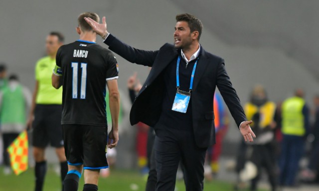 Adrian Mutu a fost dat afară de la U Craiova 1948! Marius Șumudică, favorit să-l înlocuiască