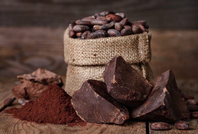 Ciocolata neagră îți poate îmbunătăți imunitatea?
