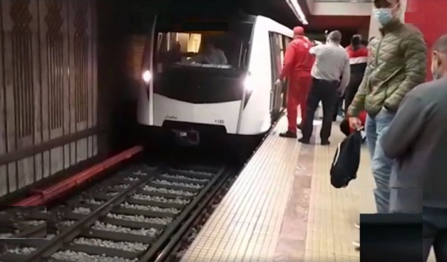 S-a blocat circulația la metroul din București