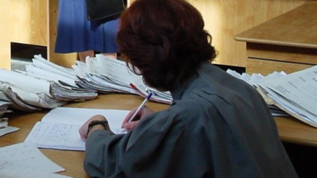 Noul statut al grefierilor, declarat neconstituțional. Se reactivează vechea lege