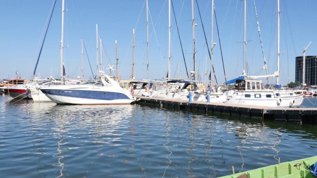 O firmă de PESCUIT, DATORII de 100.000 de lei către Tomis Marina, din cauza PANDEMIEI!