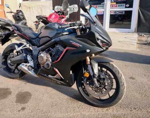 O MOTOCICLETĂ dată în URMĂRIRE de polițiștii constănțeni. A dispărut în VASLUI!