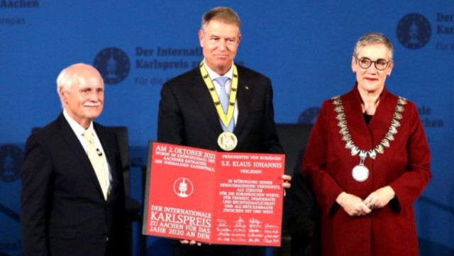 Klaus Iohannis, la primirea Premiului „Carol cel Mare”: Finalizarea integrării României în Schengen ar trebui să fie un obiectiv UE