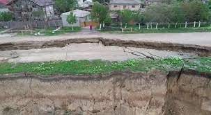 CJSU, MĂSURI în privinţa ALUNECĂRILOR de TEREN de la Cumpăna