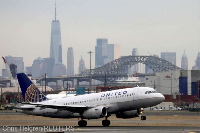 United Airlines va concedia 232 de angajaţi întrucât nu s-au vaccinat împotriva COVID-19