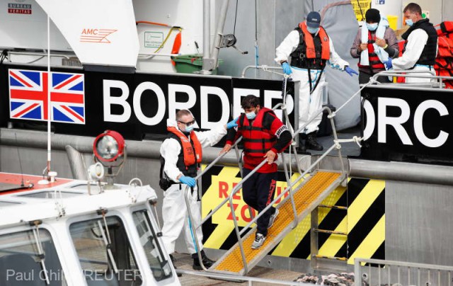 Peste o mie de migranţi interceptaţi în Canalul Mânecii în 2 zile