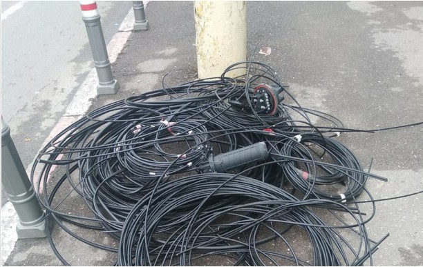 PRIMĂRIA Constanța MUTĂ cablurile prin care se distribuie energia electrică în SUBTERAN PRIMĂRIA Constanța MUTĂ cablurile prin care se distribuie energia electrică în SUBTERAN