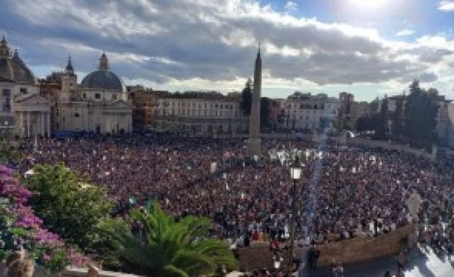 Haos la Roma: Protestatarii au ieșit în stradă împotriva certificatului verde la locul de muncă