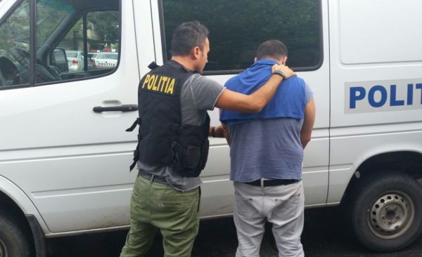 HOŢ de PIESE AUTO, ÎNCARCERAT și trimis la Poarta Albă