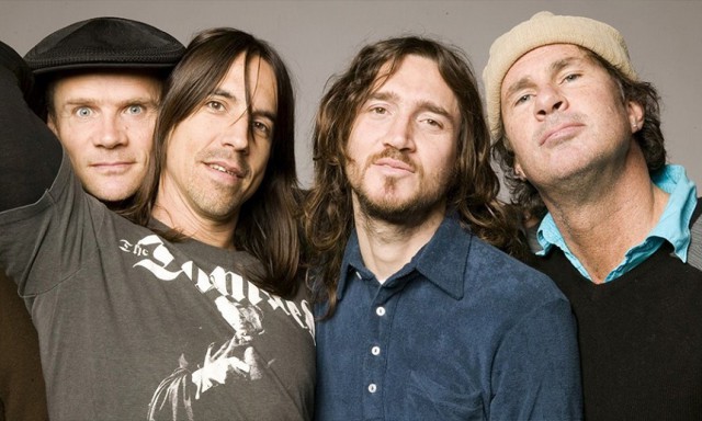 Red Hot Chili Peppers a anunţat datele turneelor european şi nord-american din 2022