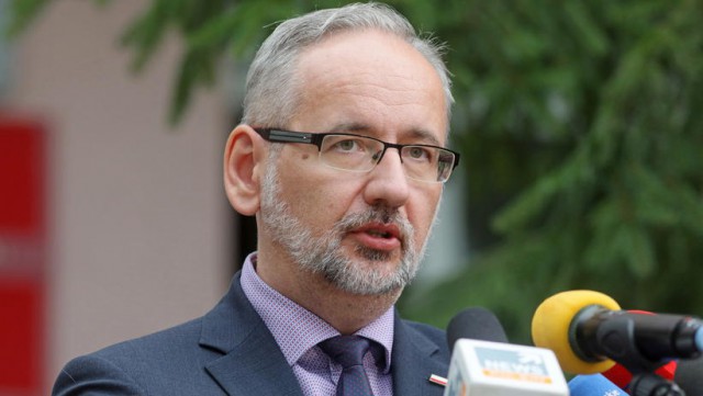 Coronavirus: Polonia ar putea înăspri restricţiile dacă ritmul infectării se menţine