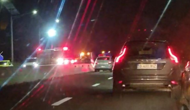 COLIZIUNE puternică între un TIR și un AUTOTURISM, pe DN2A! Video