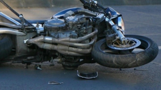 Coliziune între un autoturism și o motocicletă, în zona Butoaie din Mamaia