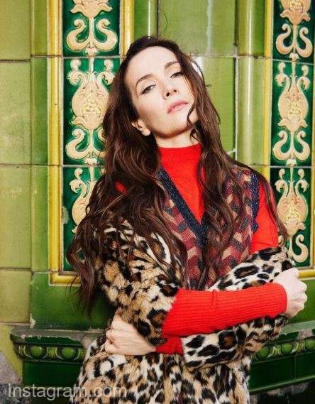 Vladimir Putin i-a acordat cetăţenia rusă cântăreţei şi actriţei uruguayene Natalia Oreiro