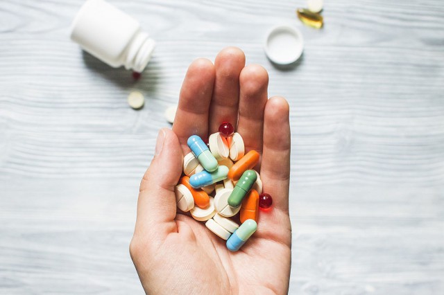 Ce e bine să știi despre interacțiunile medicamentoase?
