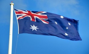 Australia şi-a atins obiectivul de vaccinare de 70% din populaţia eligibilă