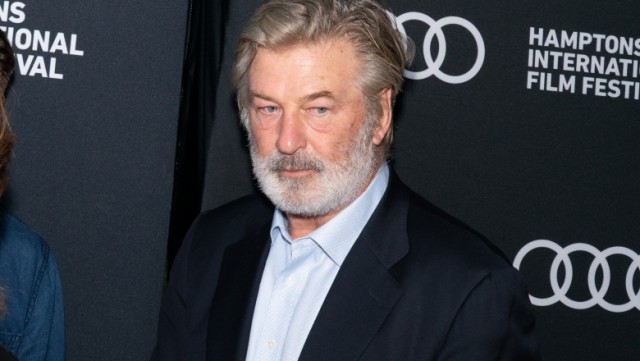 Poliția a obținut mandat de percheziție pentru telefonul actorului Alex Baldwin