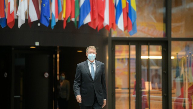Klaus Iohannis: Gazele naturale și energia nucleară să fie finanțabile prin bani europeni