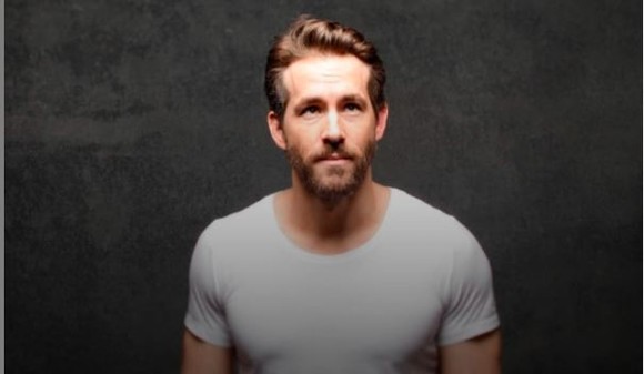 Ryan Reynolds își ia un an de pauză. Renunță o perioadă la filme pentru a fi cu familia