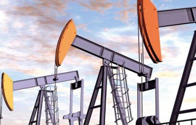 Marii producători de petrol îşi vor majora producţia cu 400.000 de barili pe zi în februarie