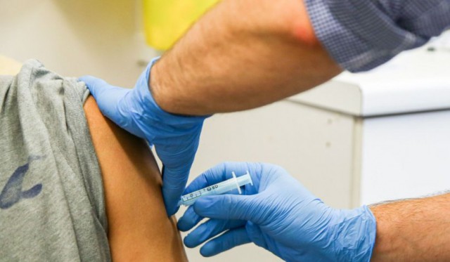 De ce vaccinurile COVID-19 nu protejează o viață întreagă, cum se întâmplă în cazul altor vaccinuri