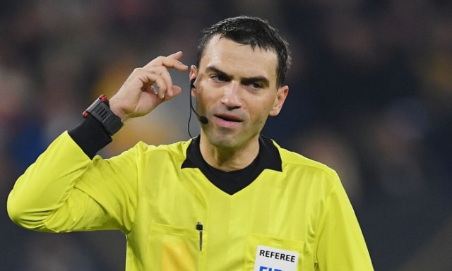 Fotbal: Ovidiu Haţegan va arbitra meciul Atletico Madrid - Manchester United, din optimile Ligii Campionilor