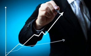 Asociaţia CFA România organizează conferinţa 'Finanţe sustenabile: cum finanţăm transformarea'