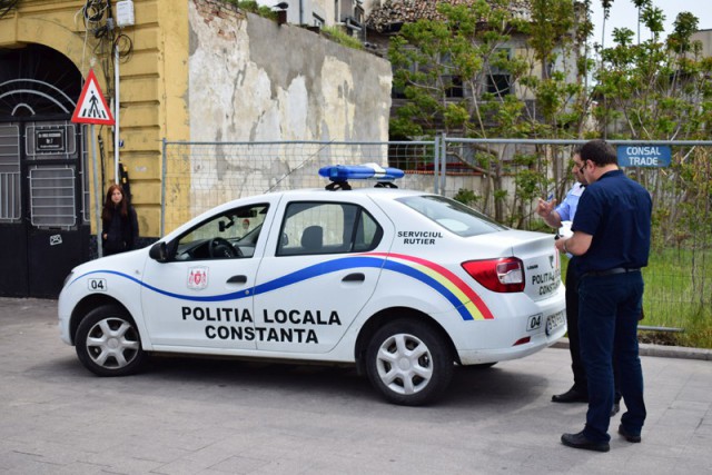 Un POLIȚIST LOCAL din CONSTANȚA și-a CONTESTAT în instanță CALIFICATIVUL