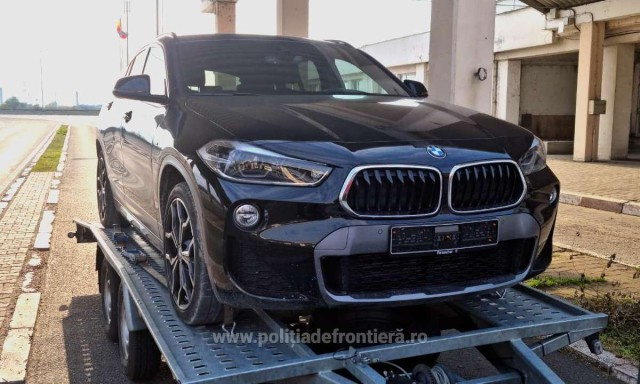Două autoturisme, căutate de autoritățile din Germania, descoperite la frontieră