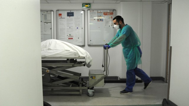 Un tânăr de 25 de ani din Constanța, nevaccinat, a murit din cauza COVID-19