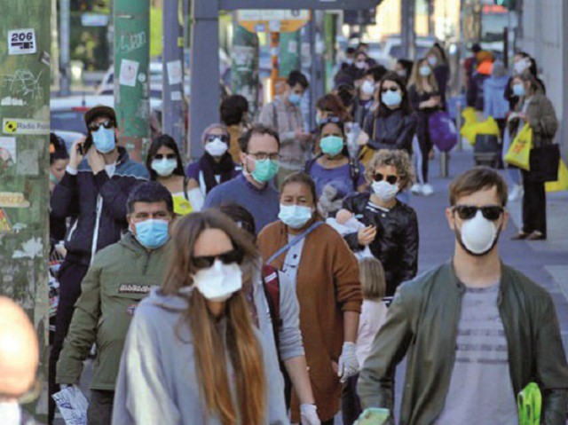 Epidemiologii susțin că omenirea se află în cel mai bun punct din perioada pandemiei