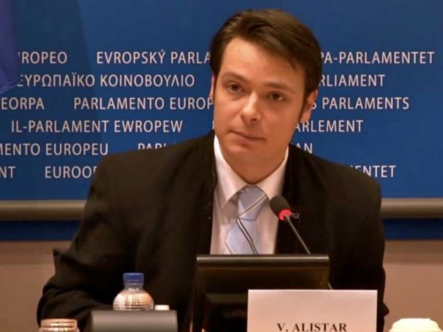 Membru al CSM: Cei din Justiţie au dat DĂRI de SEAMĂ către SERVICIILE secrete!