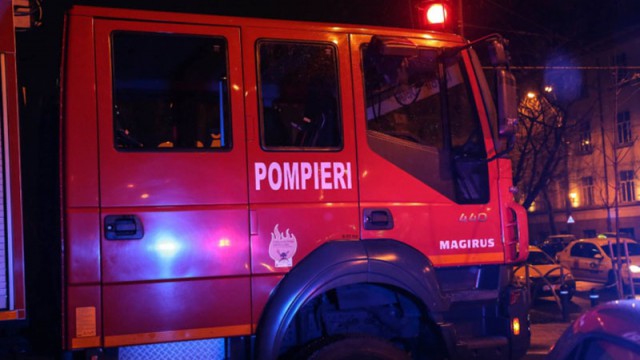 Incendiu la o CASĂ, în Cochirleni