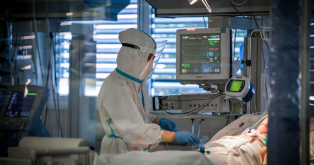 Contagierile sunt în creştere în Italia, deși 73% din populație s-a vaccinat anti-Covid cu schemă completă