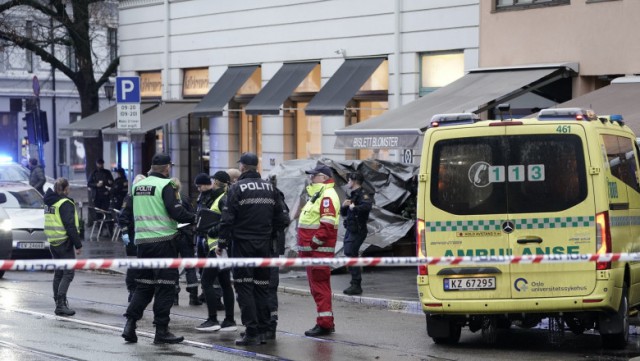 Atac cu cuțitul la Oslo. Autorul a fost împușcat de polițiști